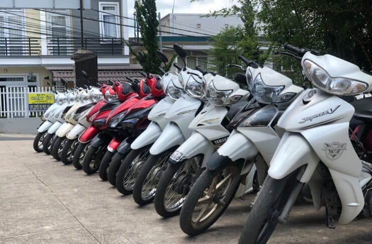 Thuê xe máy Bửu Bối
