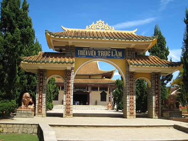 Thiền viện Trúc Lâm: Địa điểm du lịch Đà Lạt miễn phí
