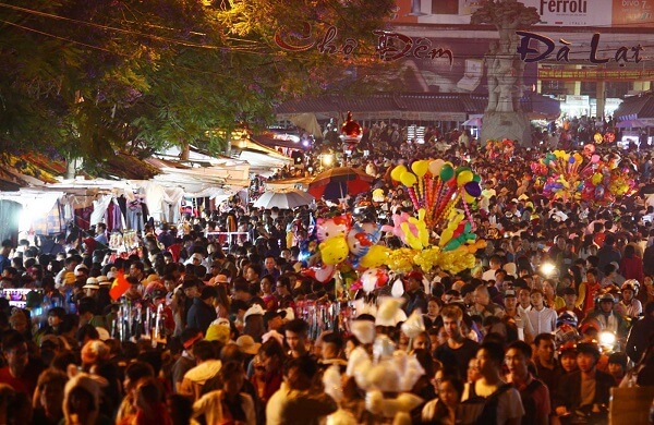 Festival Hoa Đà Lạt thu hút sự quan tâm, chú ý của đông đảo khách du lịch gần xa tìm đến