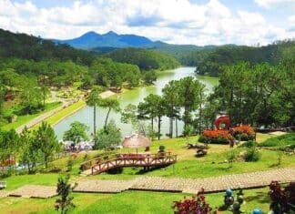 Thung Lũng Tình Yêu là những địa danh nổi tiếng ở Đà Lạt